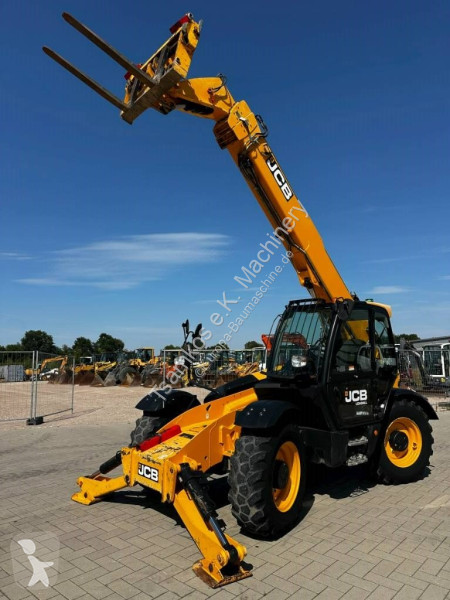 Carretilla telescópica JCB HiViz...