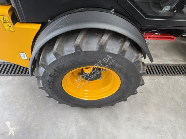 Carretilla telescópica JCB  TM 110