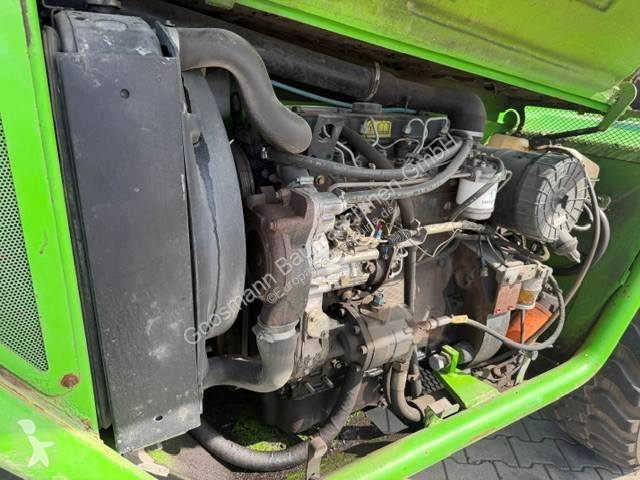 Телескопичен товарач Merlo P 32.7