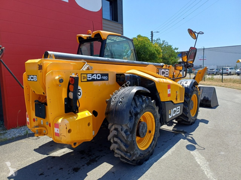 Chariot télescopique JCB  540-180