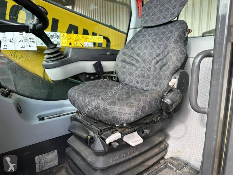Teleskopisk truck New Holland  TH7.42 Elite