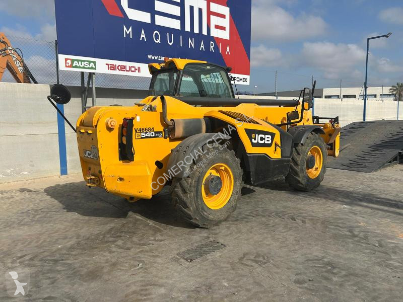Chariot télescopique JCB