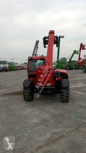 Телескопический погрузчик Manitou