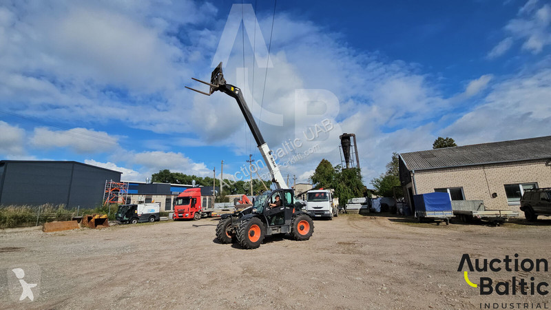 Încărcător telescopic Bobcat TL38 70X