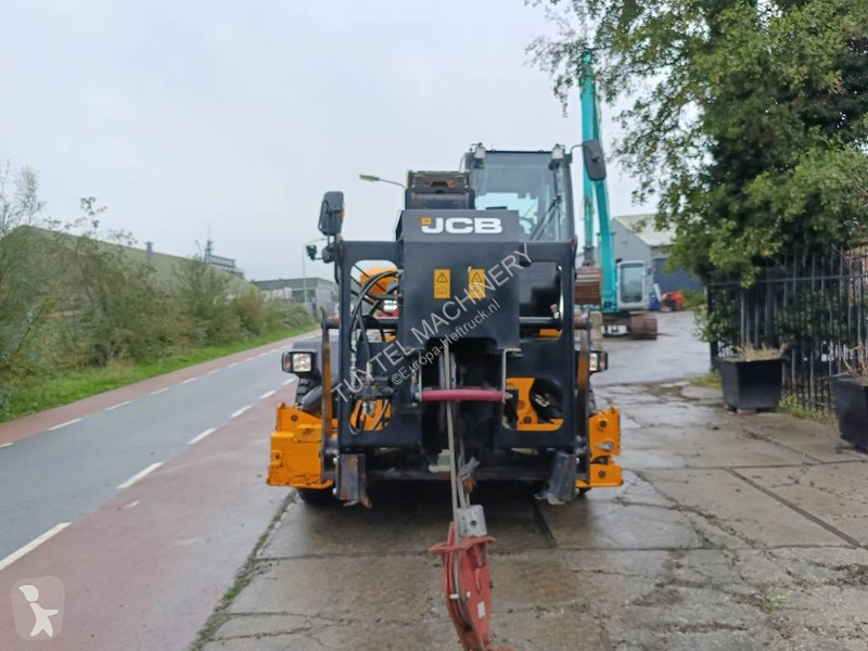 Chariot télescopique JCB 5.5-21 21 m 5,5 T...