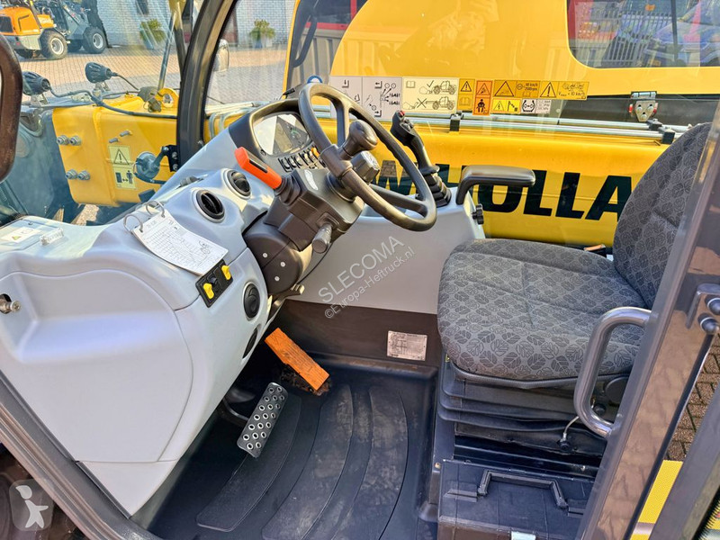 Teleskopický vozík New Holland TH6.36 Plus 4WD