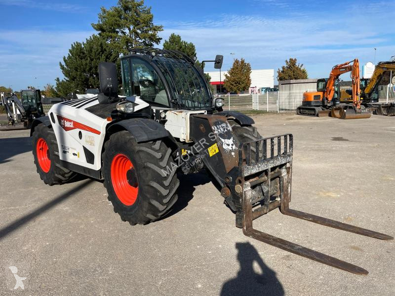 Телескопичен товарач Bobcat  TL35.70