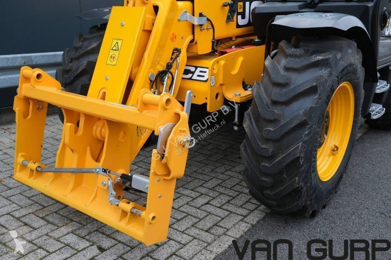 Teleskoplastare JCB | 2024 | 158h | verreiker
