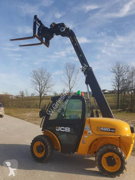 Încărcător telescopic JCB 2020