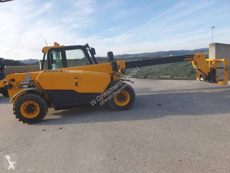 Încărcător telescopic JCB 525-60