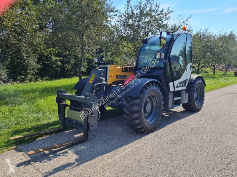 رافعة شوكية تلسكوبية Liebherr T 32-7