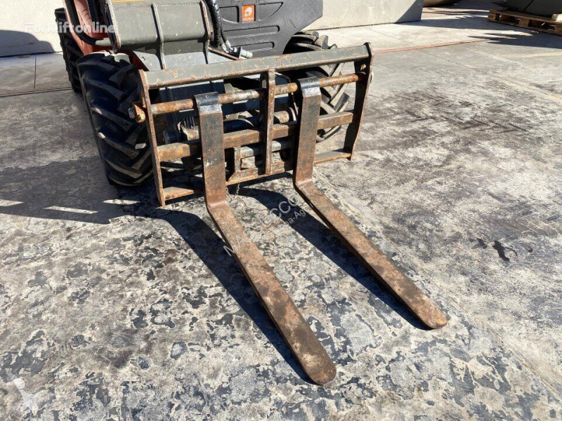 Chariot télescopique Ausa T144