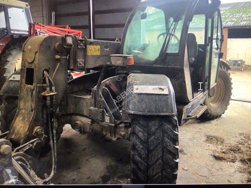 Încărcător telescopic New Holland LM 5060