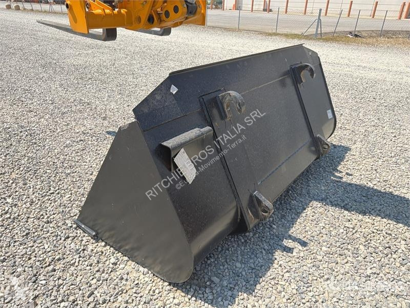 Телескопічний навантажувач JCB 530-70