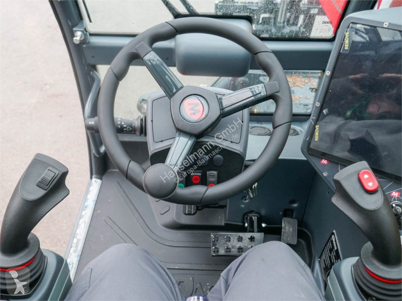 Încărcător telescopic Magni RTH 6.21