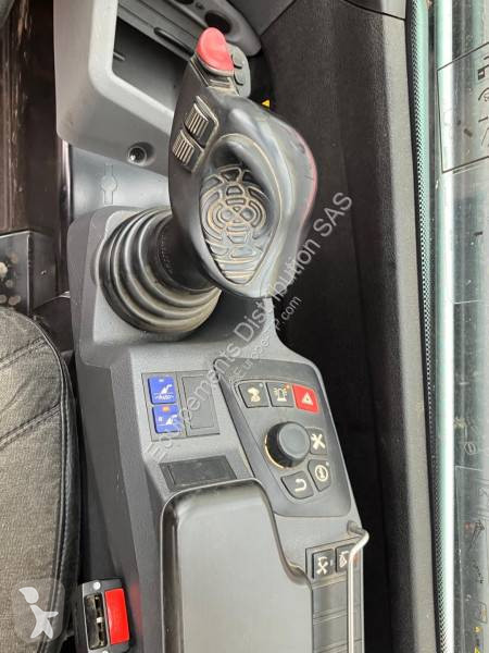 Chariot télescopique Manitou MLT737 130 PS+...