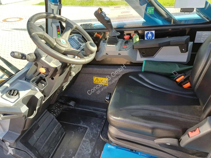 Încărcător telescopic Merlo E-Worker 25.5-90