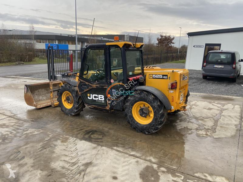 رافعة شوكية تلسكوبية JCB 525.60