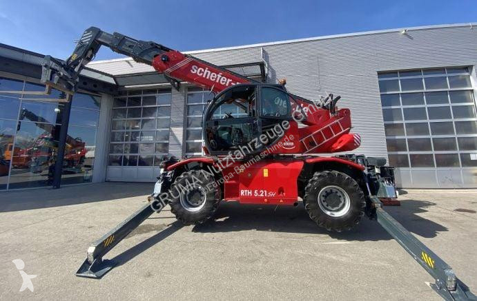 Încărcător telescopic Magni 5.21