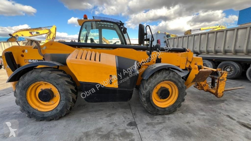 Chariot télescopique JCB 540-140