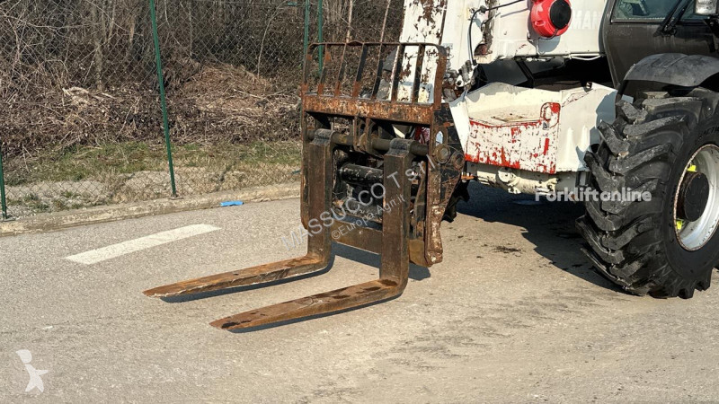 Chariot télescopique Manitou MLT845