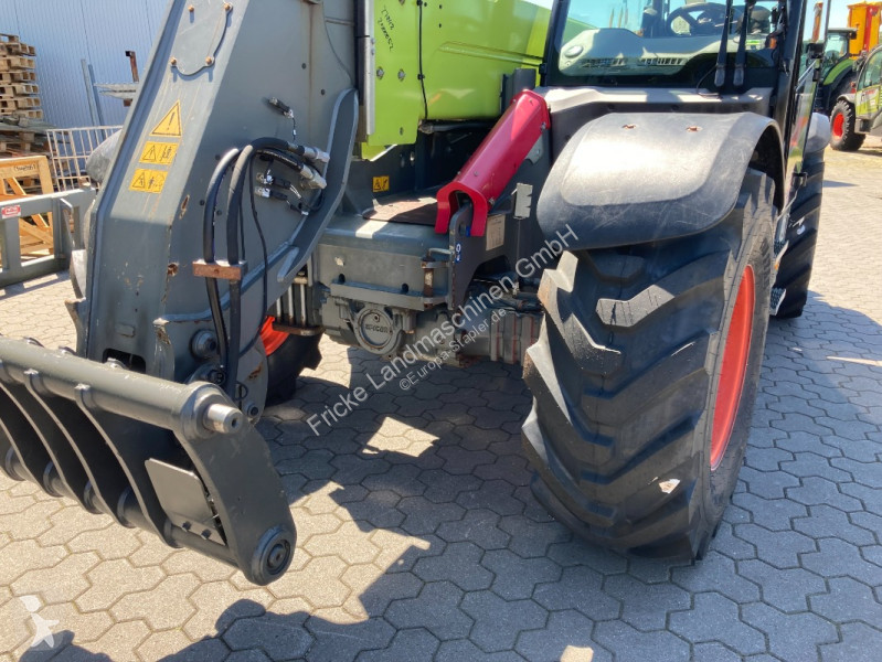 رافعة شوكية تلسكوبية Claas 960 Varipower