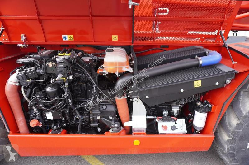 Încărcător telescopic Magni 8.27