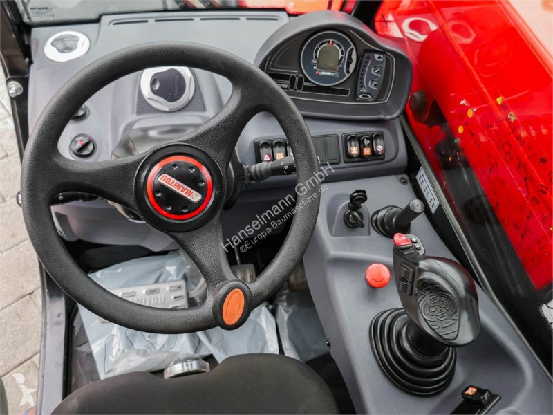 رافعة شوكية تلسكوبية Manitou MT 625