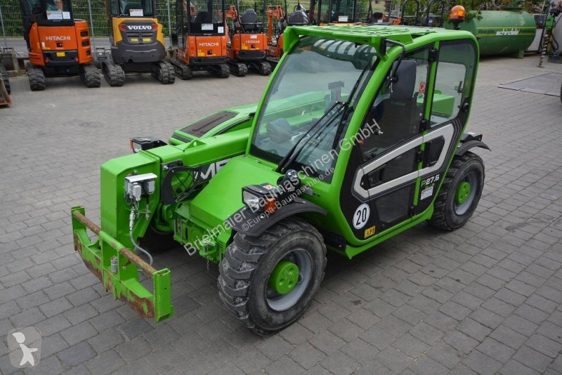 Încărcător telescopic Merlo P 27.6 Plus