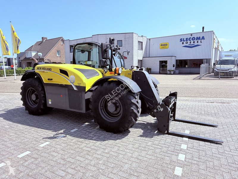 Chariot télescopique New Holland TH7.42...