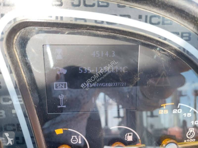 Încărcător telescopic JCB