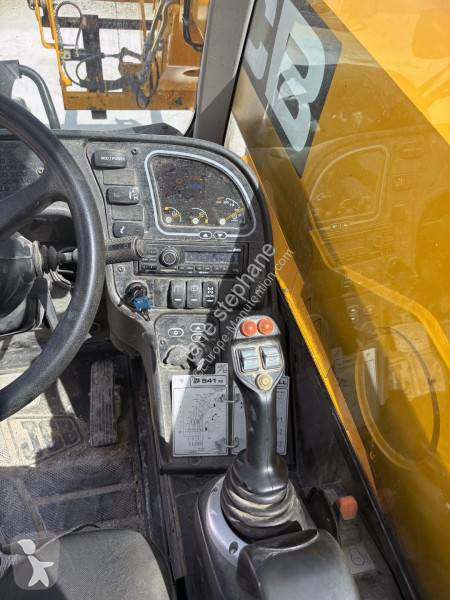 رافعة شوكية تلسكوبية JCB 541-70 AGRI PRO