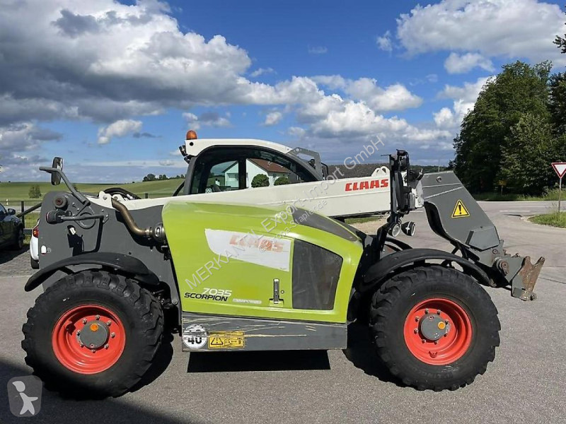 Încărcător telescopic Claas 7035