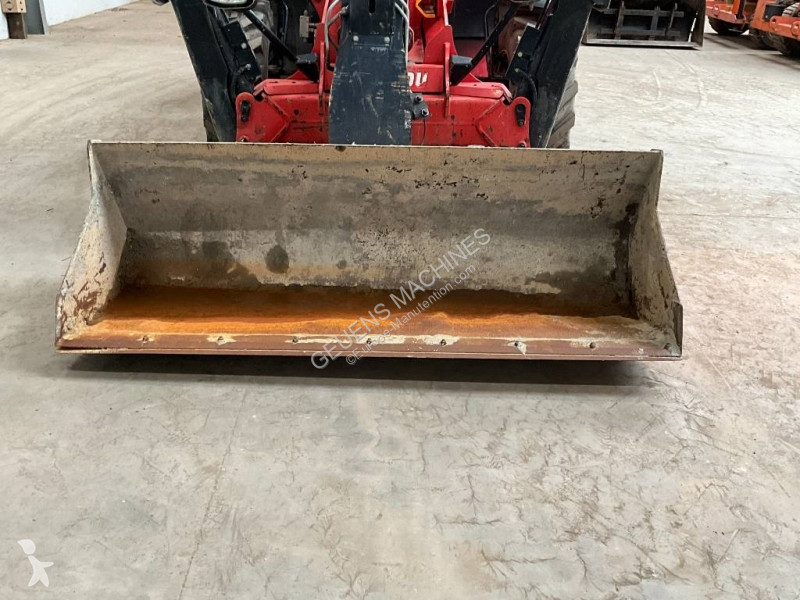 Încărcător telescopic Manitou