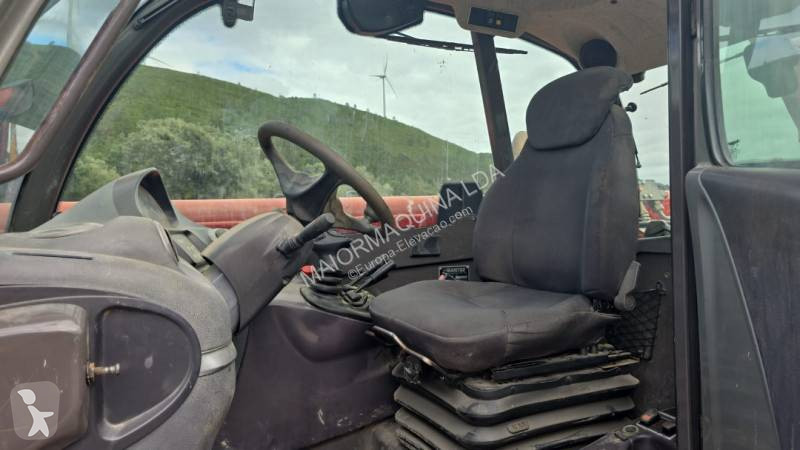 Încărcător telescopic Manitou