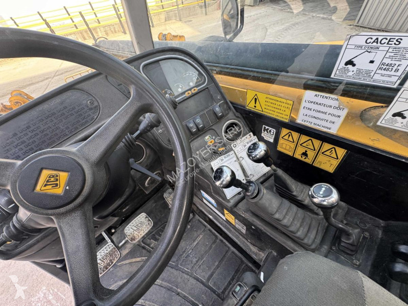 Chariot télescopique JCB