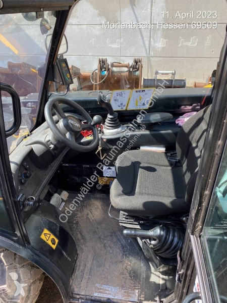 Încărcător telescopic JCB 516-40