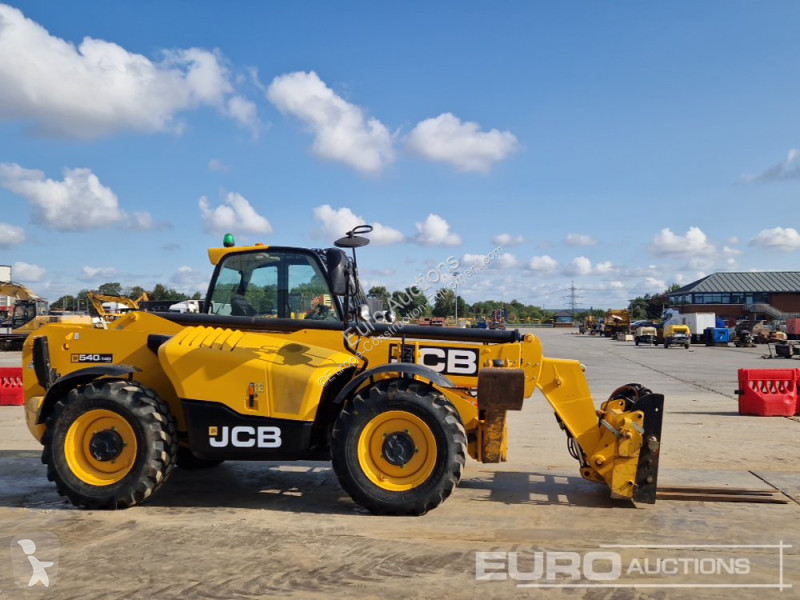 رافعة شوكية تلسكوبية JCB 540-140 Hi Viz