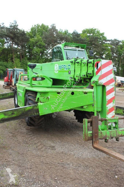 Teleskopisk truck Merlo ROTO 40.25 MCSS