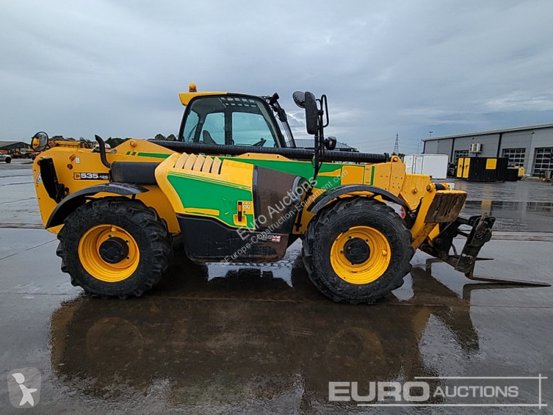 Teleskopický vozík JCB 535-125 Hi Viz