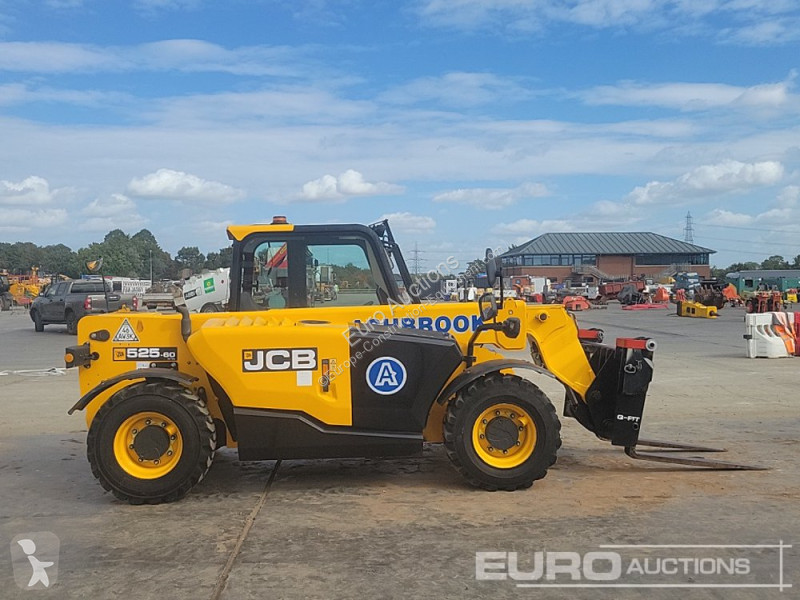 Teleskopický vozík JCB 525-60 Hi Viz