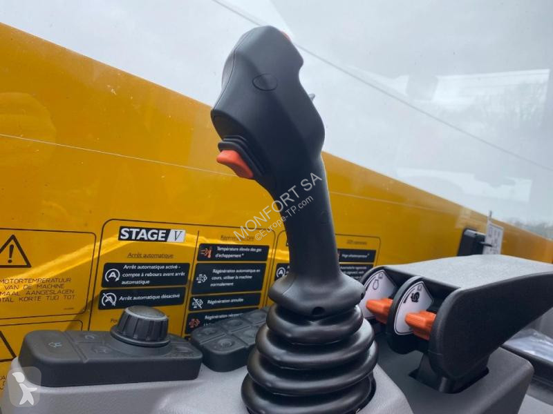 Teleskoplastare JCB  542/70 Agri Xtra DTVT 150 HP