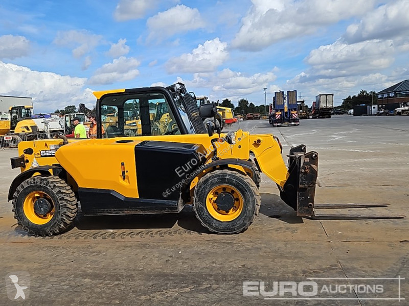 Teleskopický vozík JCB 525-60 Hi Viz