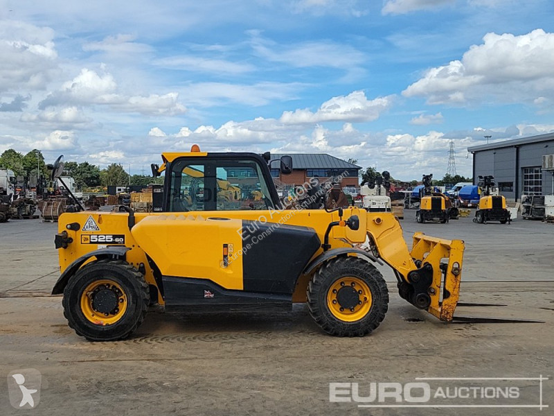 Teleskopický vozík JCB 525-60 Hi Viz