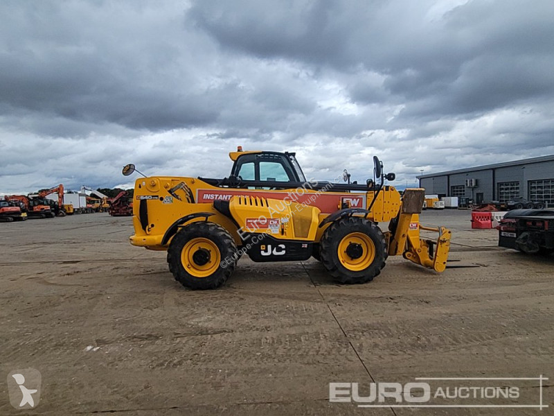 Teleskopický vozík JCB 540-170