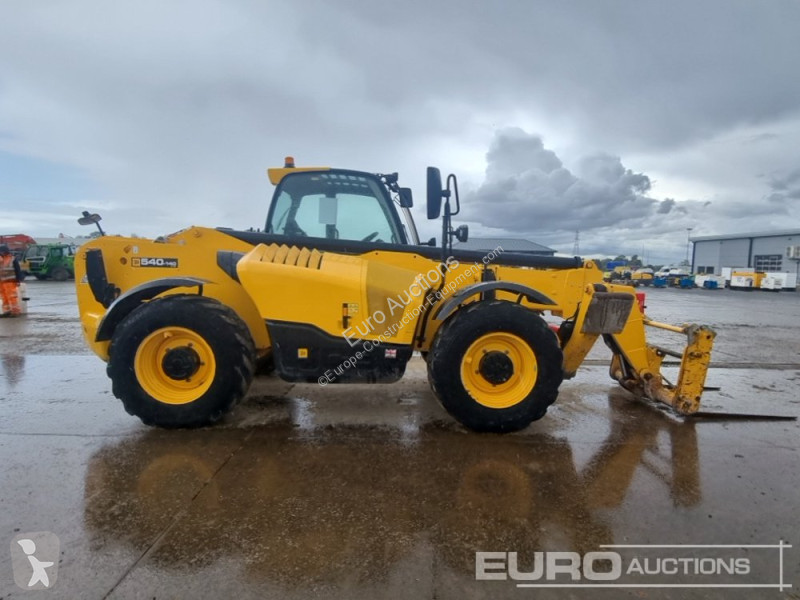 Teleskopický vozík JCB 540-140 Hi Viz