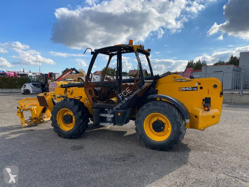 رافعة شوكية تلسكوبية JCB 540-140 -1er Main...