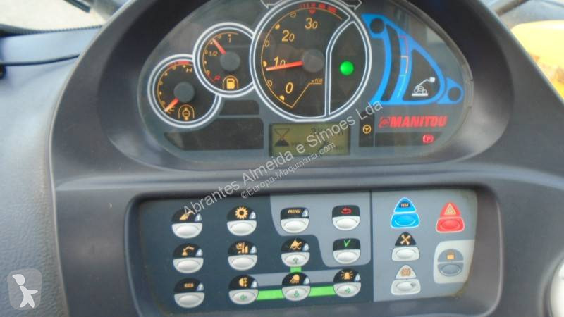 Empilhador telescópico Manitou