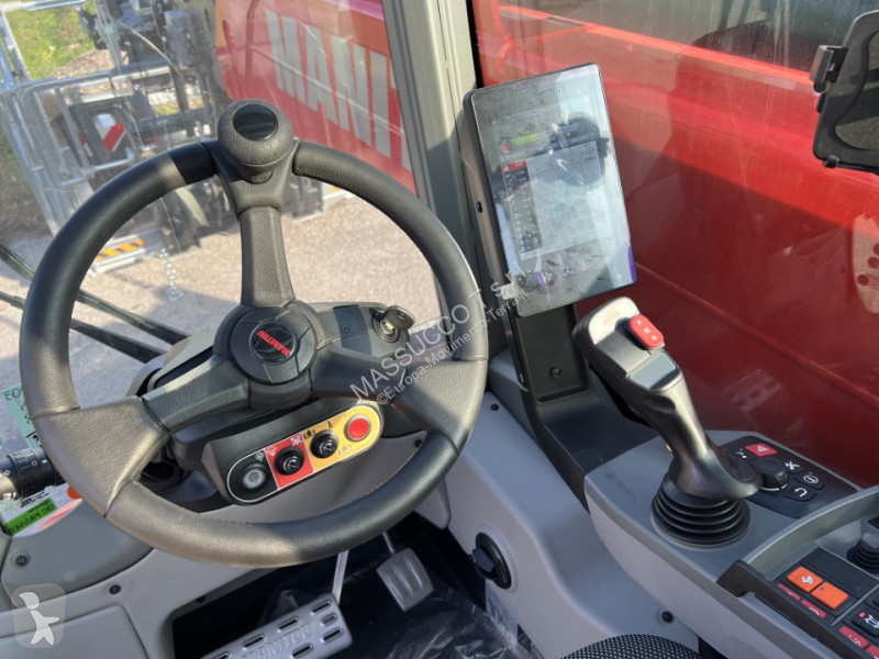 Teleskoplastare Manitou MRT2545