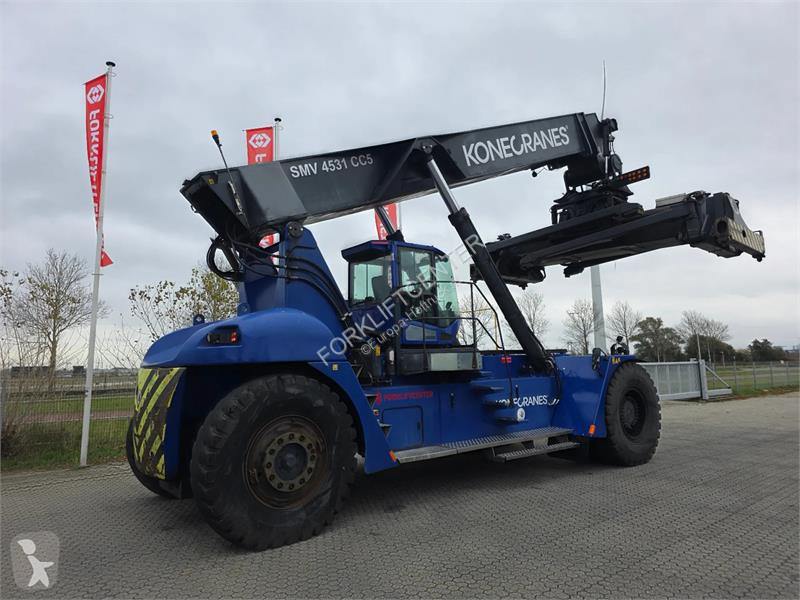 Телескопичен товарач Konecranes SMV 4531 CC5